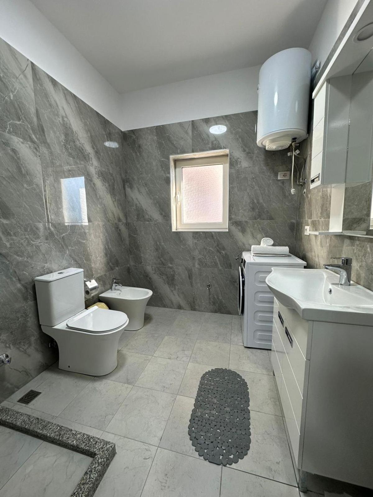 Xhiro N'Shkoder Apartments Extérieur photo